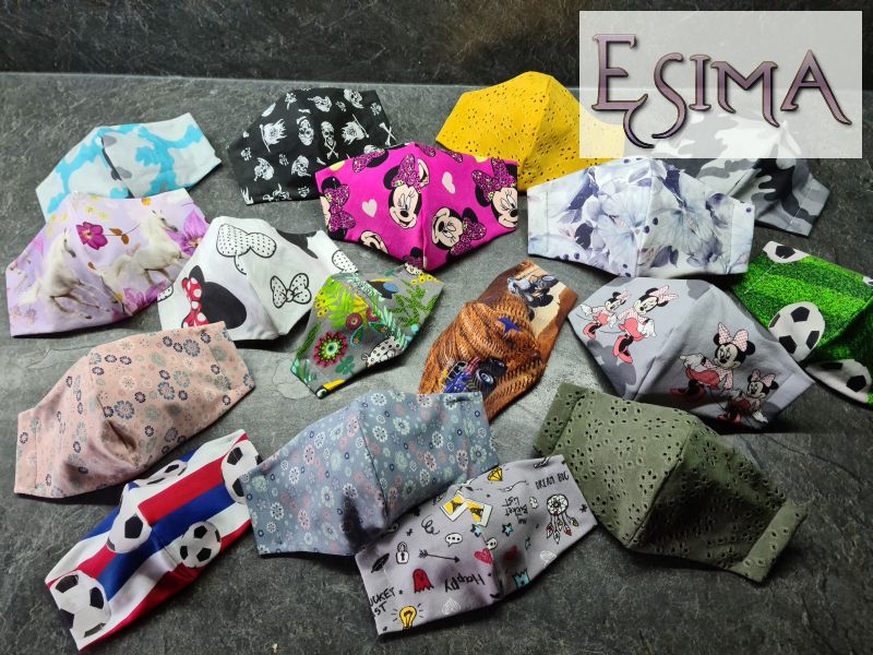 Tvarovaná rouška -LEBKY BAREVNÉ úplet - Obrázek 2